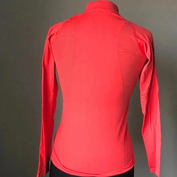 Reebok 1/4 Zip Longsleeve - Picture 3 of 6